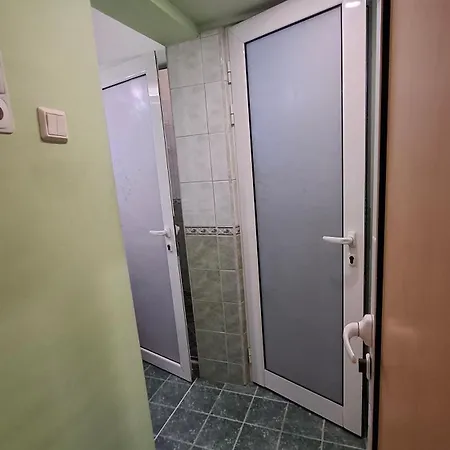 Julia - Cosy Apartment Varna